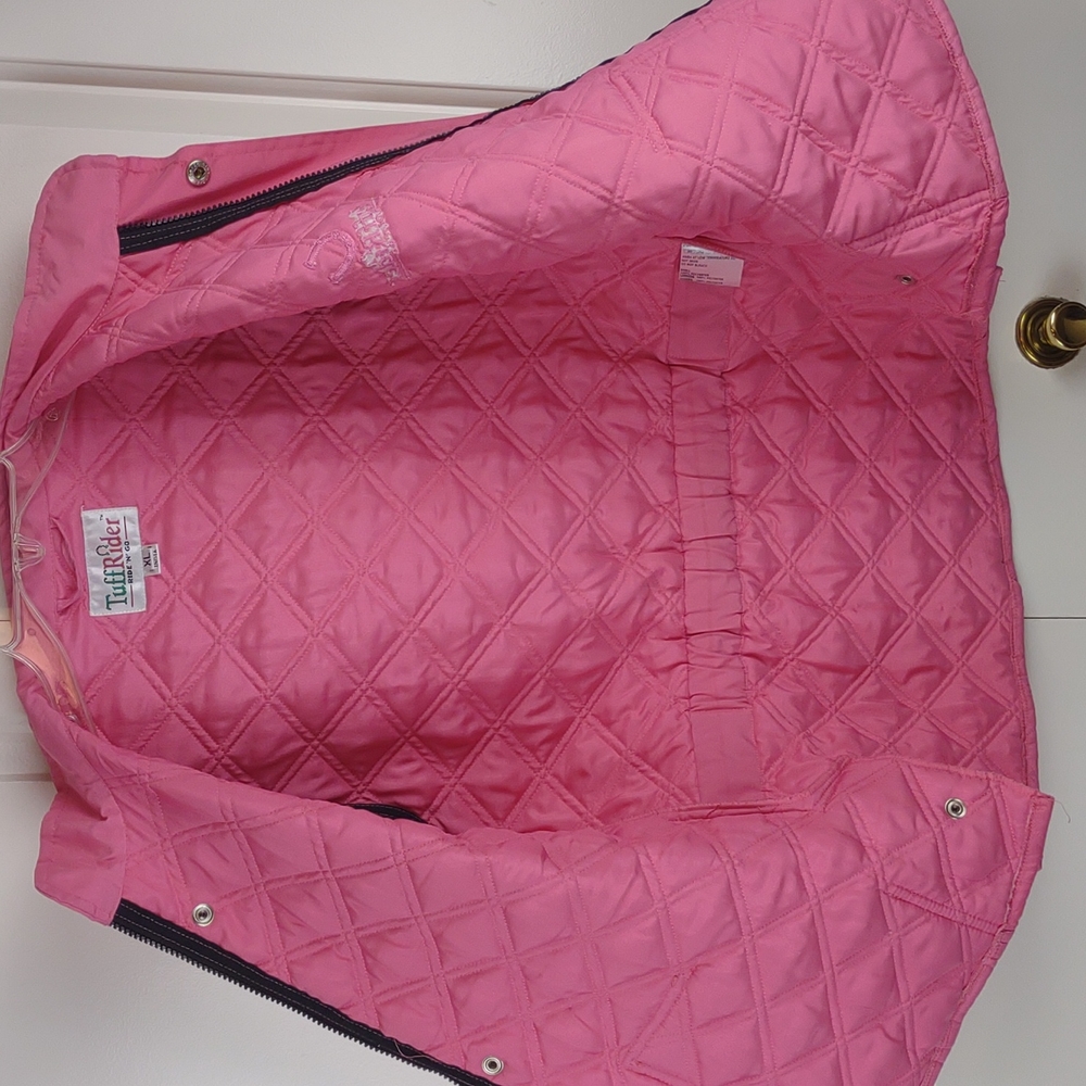 Tuff Rider Ride "N" Go Pink Quilted Full Zip & Snap Pocket Riding Vest - Picture 8 of 12